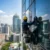 Jasa Building Cleaning Makassar dengan Rope Access untuk Kaca dan ACP/Alucopan